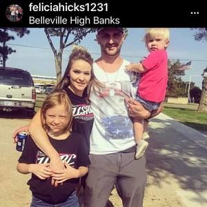 Meet your Posher, Felicia